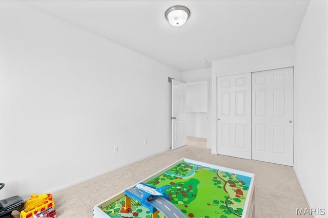 5073 Barter St, Saint Charles, MO 63301