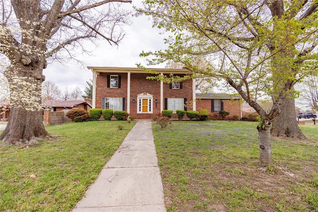 112 Summer Dr, Sikeston, MO 63801 - greek revival inspired property with brick siding