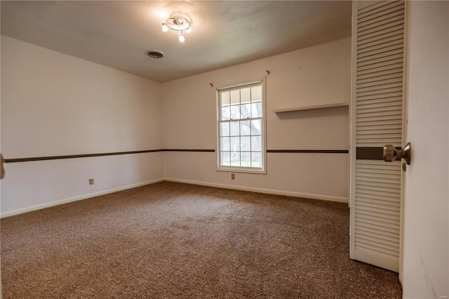 112 Summer Dr, Sikeston, MO 63801 - carpeted empty room featuring baseboards