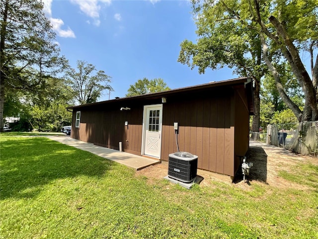 1612 California Ave, Collinsville, IL 62234 - view of outdoor structure with central air condition unit
