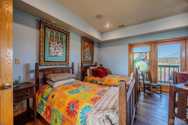 20955 Rye Ln, Richland, MO 65556 - bedroom featuring dark wood-type flooring, recessed lighting, and access to exterior