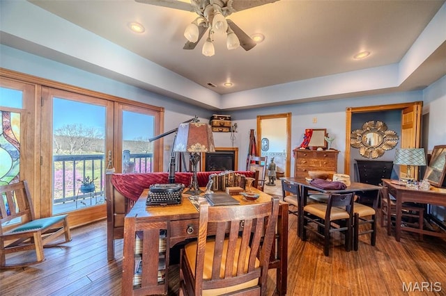 20955 Rye Ln, Richland, MO 65556 - dining area featuring healthy amount of natural light, a desk, hardwood / wood-style flooring, and a ceiling fan