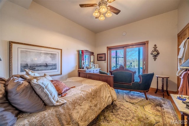 20955 Rye Ln, Richland, MO 65556 - bedroom with lofted ceiling and a ceiling fan