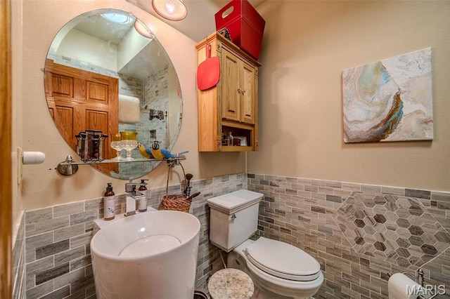 20955 Rye Ln, Richland, MO 65556 - bathroom with tile walls and wainscoting