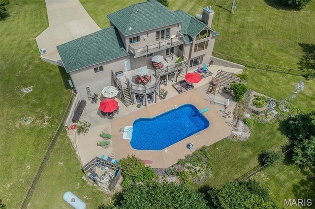 20955 Rye Ln, Richland, MO 65556 - aerial view of property and surrounding area featuring a pool