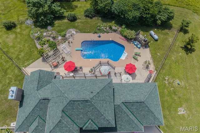 20955 Rye Ln, Richland, MO 65556 - view from above of property featuring a pool area