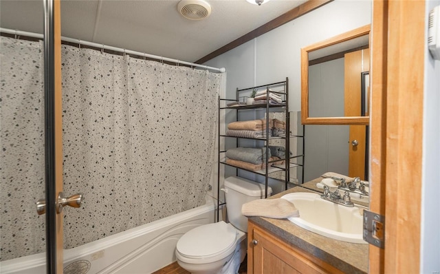 full bath featuring toilet, vanity, and shower / bathtub combination with curtain