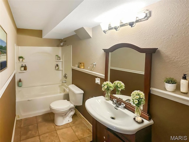 7203 Jakes Pr, Sullivan, MO 63080 - bathroom with toilet, tile patterned flooring, tub / shower combination, vanity, and baseboards