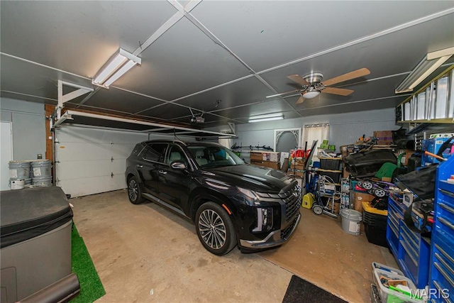 708 E Candy Cane Ln, West Frankfort, IL 62896 - garage with a ceiling fan