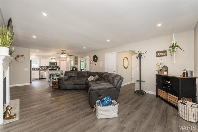 44 Park Charles Blvd N, Saint Peters, MO 63376