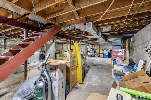 399 Roberts St, Saint Genevieve, MO 63670 - unfinished below grade area with washer / clothes dryer