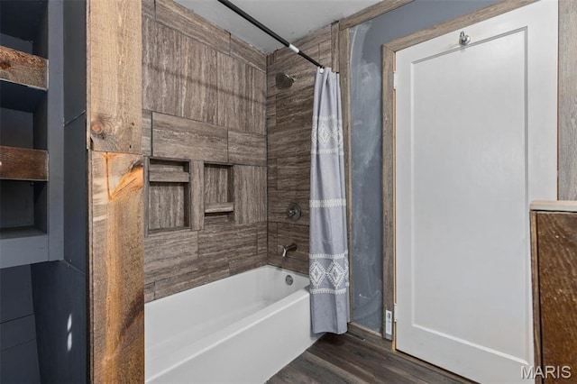 204 E 3rd N St, Mount Olive, IL 62069 - bathroom with shower / bath combination with curtain and wood finished floors