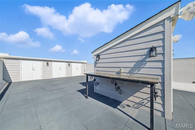 1212 Dolman St, Saint Louis, MO 63104 - view of patio / terrace