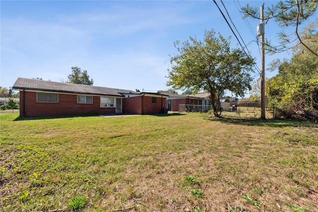 7921 Glenside Pl, Saint Louis, MO 63130 - view of yard