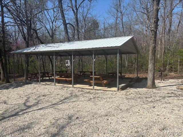 325 Crabapple Ln, Union, MO 63084