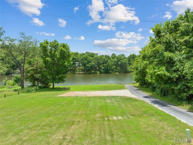 325 Crabapple Ln, Union, MO 63084