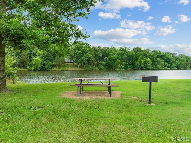 325 Crabapple Ln, Union, MO 63084