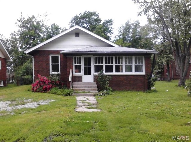 411 Southard Pl, South Roxana, IL 62087 - photo 1