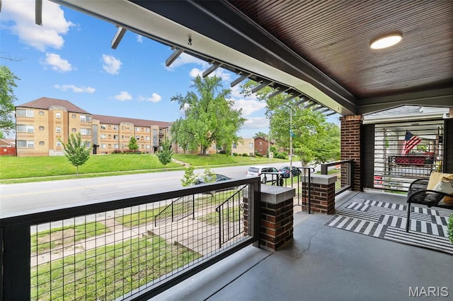 6007 S Kingshighway Blvd S, Saint Louis, MO 63109 - view of balcony