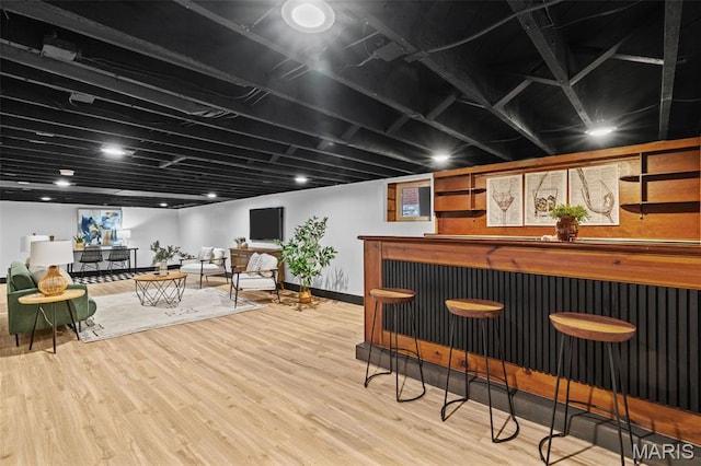 6007 S Kingshighway Blvd S, Saint Louis, MO 63109 - indoor dry bar featuring wood finished floors and baseboards