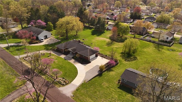 705 Linder Blvd, Greenville, IL 62246 - aerial perspective of suburban area