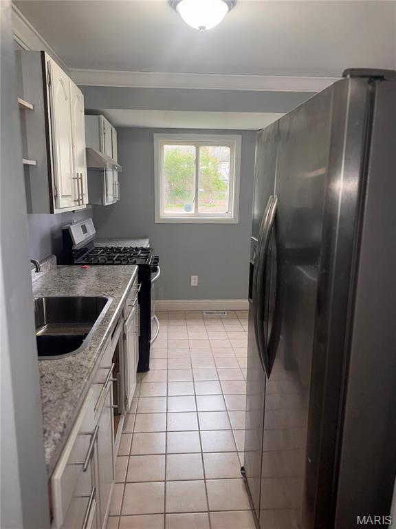211 Perthshire Rd, Saint Louis, MO 63137 - photo 11
