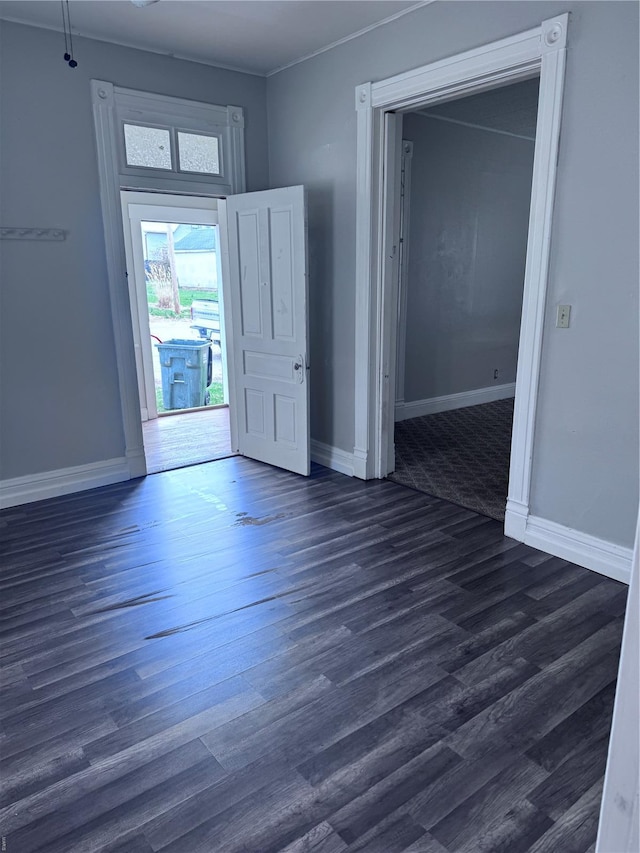 108 Rau St, Waterloo, IL 62298 - entryway featuring dark wood-style flooring and baseboards
