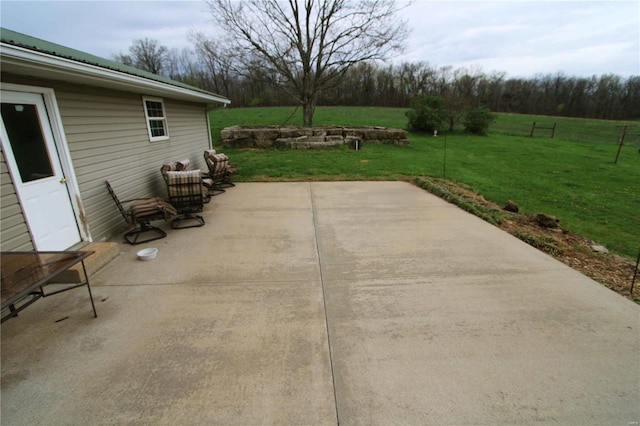 634 Ccam Rose Ln, Perryville, MO 63775 - view of patio
