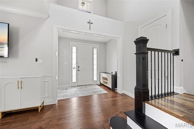 351 Oak Stand Ct, Chesterfield, MO 63005 - foyer with wood finished floors, healthy amount of natural light, and baseboards