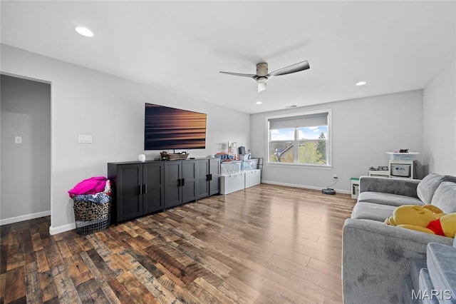 351 Oak Stand Ct, Chesterfield, MO 63005 - living area with wood finished floors, a ceiling fan, baseboards, and recessed lighting