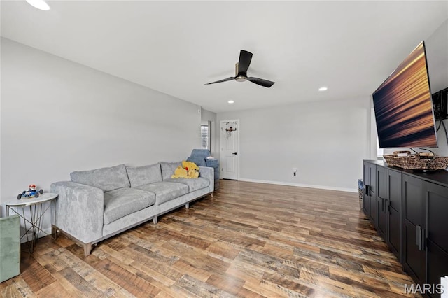 351 Oak Stand Ct, Chesterfield, MO 63005 - living area featuring a ceiling fan, wood finished floors, recessed lighting, and baseboards