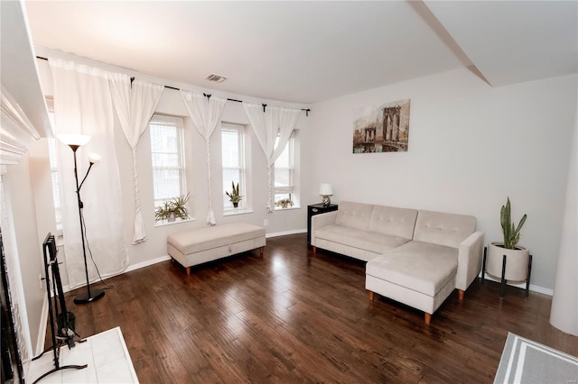 5507 Waterman Blvd Unit C, Saint Louis, MO 63112 - living room featuring wood finished floors and baseboards