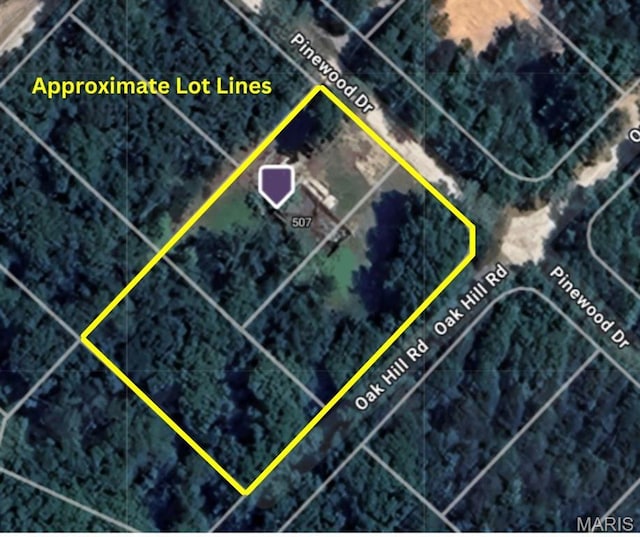 507 Pinewood Dr, Catawissa, MO 63015