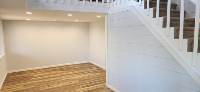 13559 Kitt Park Dr, Saint Genevieve, MO 63670 - staircase featuring wood finished floors, recessed lighting, and baseboards
