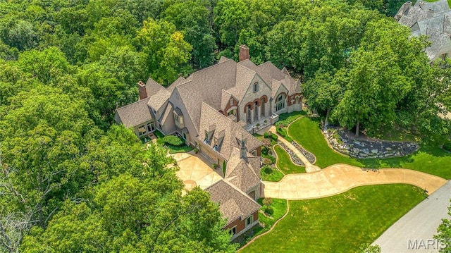 aerial view of property and surrounding area
