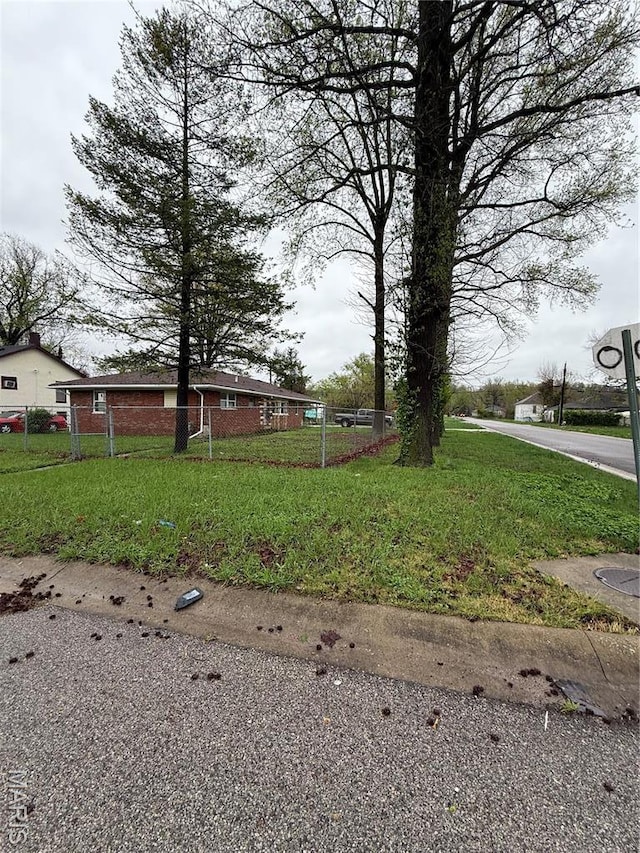 8403 Boul Ave E, St Louis, IL 62203 - photo 17