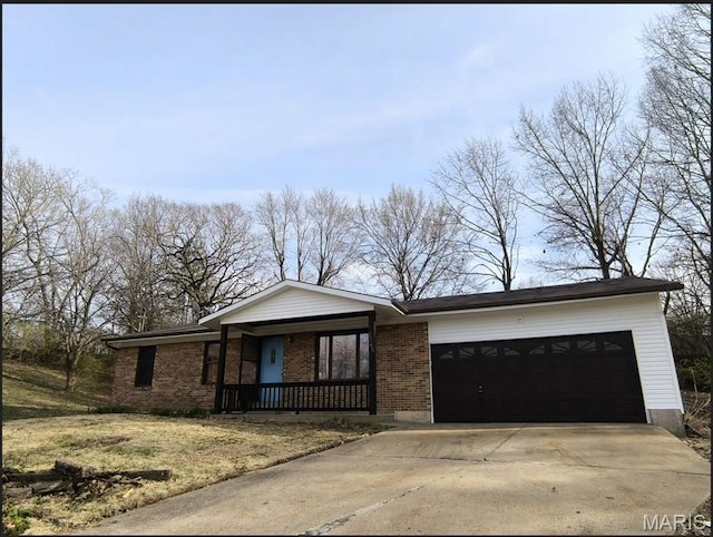 2745 Cathy Ann Dr, High Ridge, MO 63049 - photo 1
