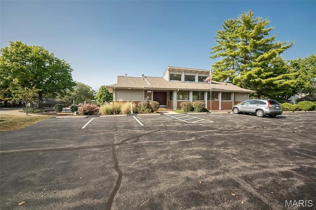 711 Lofty Point Dr Unit B, Ballwin, MO 63021 - view of front facade featuring uncovered parking