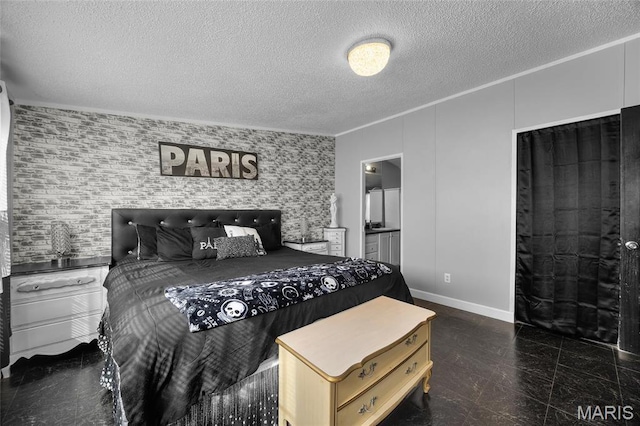 29 Pine Ln, Cedar Hill, MO 63016 - bedroom featuring a textured ceiling and an accent wall