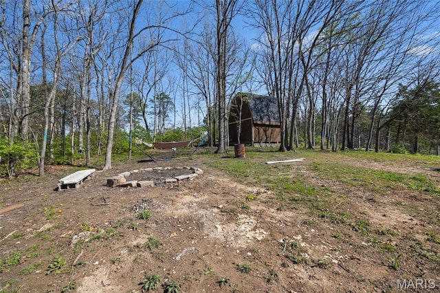 29 Pine Ln, Cedar Hill, MO 63016 - view of yard featuring an outbuilding