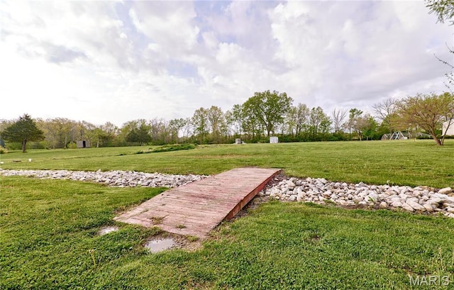 1866 Big Oak Dr, Troy, MO 63379 - view of grassy yard