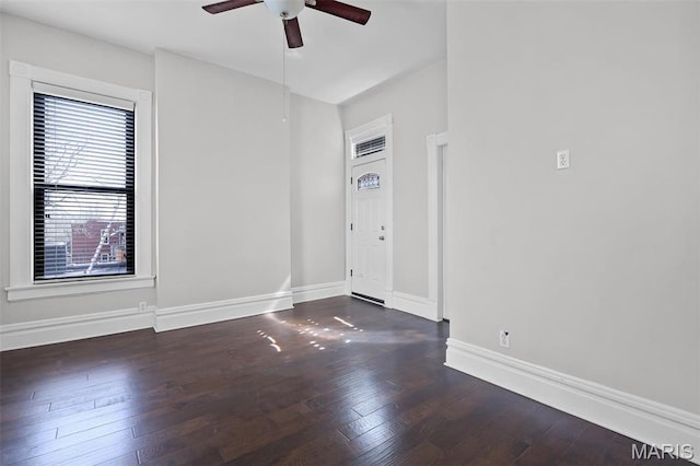 2835 Shenandoah Ave, Saint Louis, MO 63104 - foyer featuring ceiling fan, hardwood / wood-style floors, and baseboards