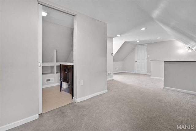 2835 Shenandoah Ave, Saint Louis, MO 63104 - bonus room featuring carpet, lofted ceiling, baseboards, and recessed lighting