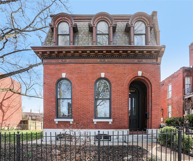 2740 Miami St, Saint Louis, MO 63118 - photo 1