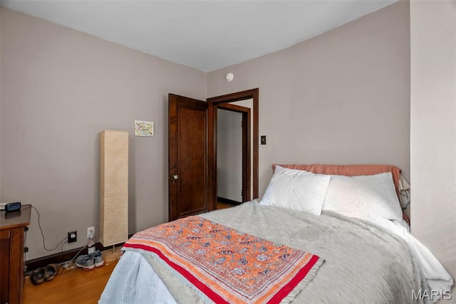 3981 Canterbury Dr, Saint Louis, MO 63121 - bedroom with wood finished floors