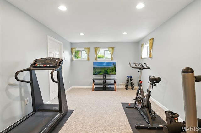 13456 Sunset Meadows Ln, Saint Louis, MO 63128 - workout area featuring carpet flooring, recessed lighting, and baseboards