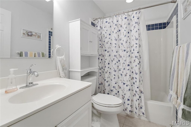 827 Yosemite Dr, Saint Louis, MO 63122 - bathroom featuring tile patterned floors, toilet, vanity, and shower / bathtub combination with curtain