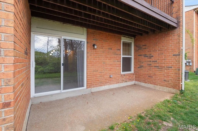 2014 Greenglen Dr Unit 101, Saint Louis, MO 63122 - view of patio / terrace