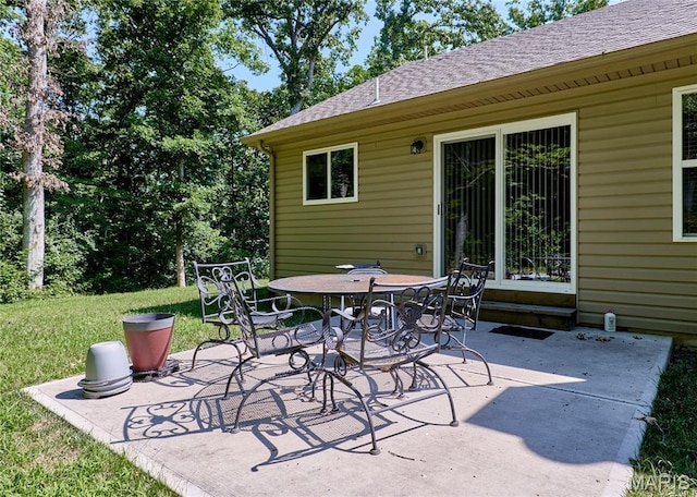440 Winchester Way, Winfield, MO 63389 - view of patio with outdoor dining space