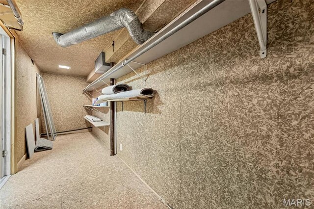 13355 Land O Woods Dr, Saint Louis, MO 63141 - detailed view